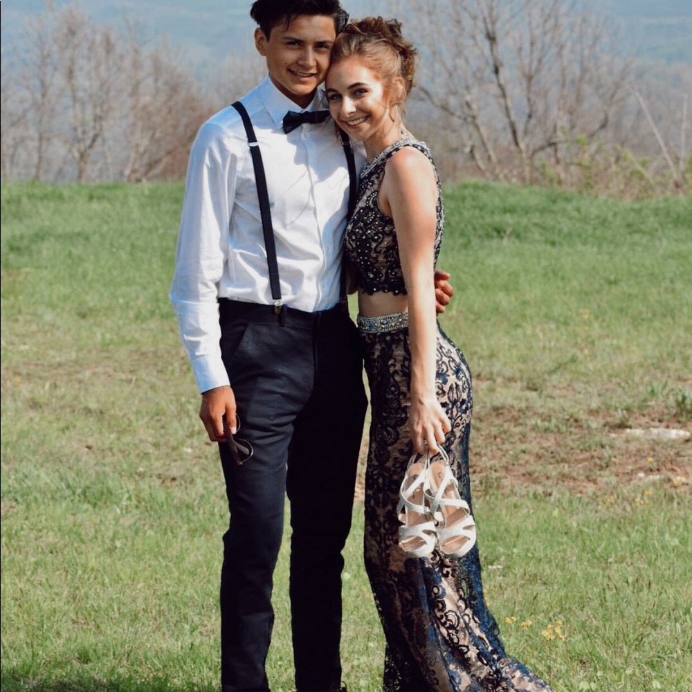 Prom Dress - Picture 2 of 3